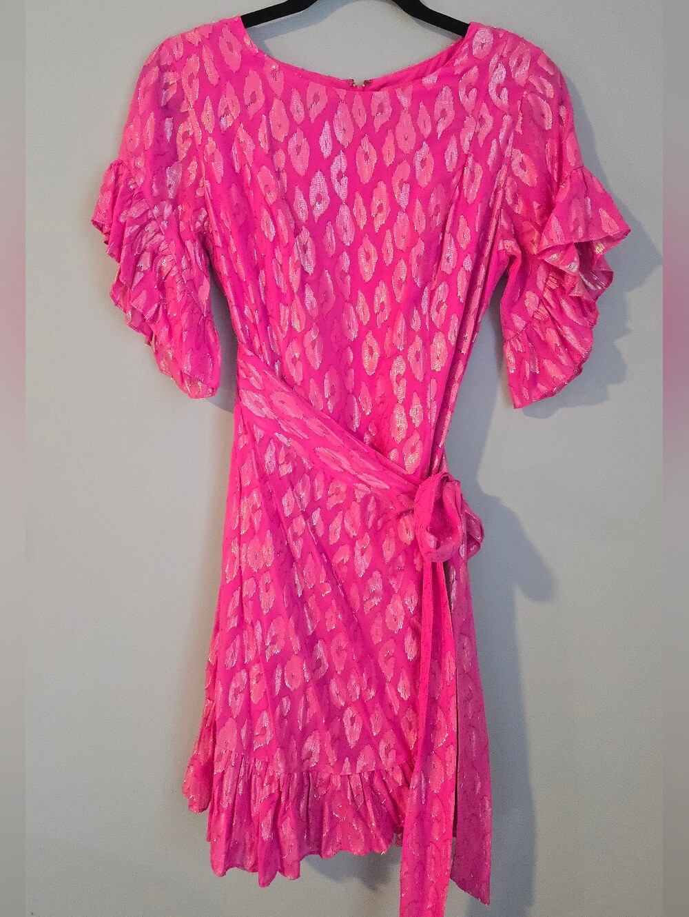 Size 4 Silk Lilly Pulitzer Hot Pink Metallic-Print Ruffle Midi Dress